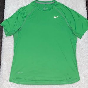 Men’s Nike t-shirt